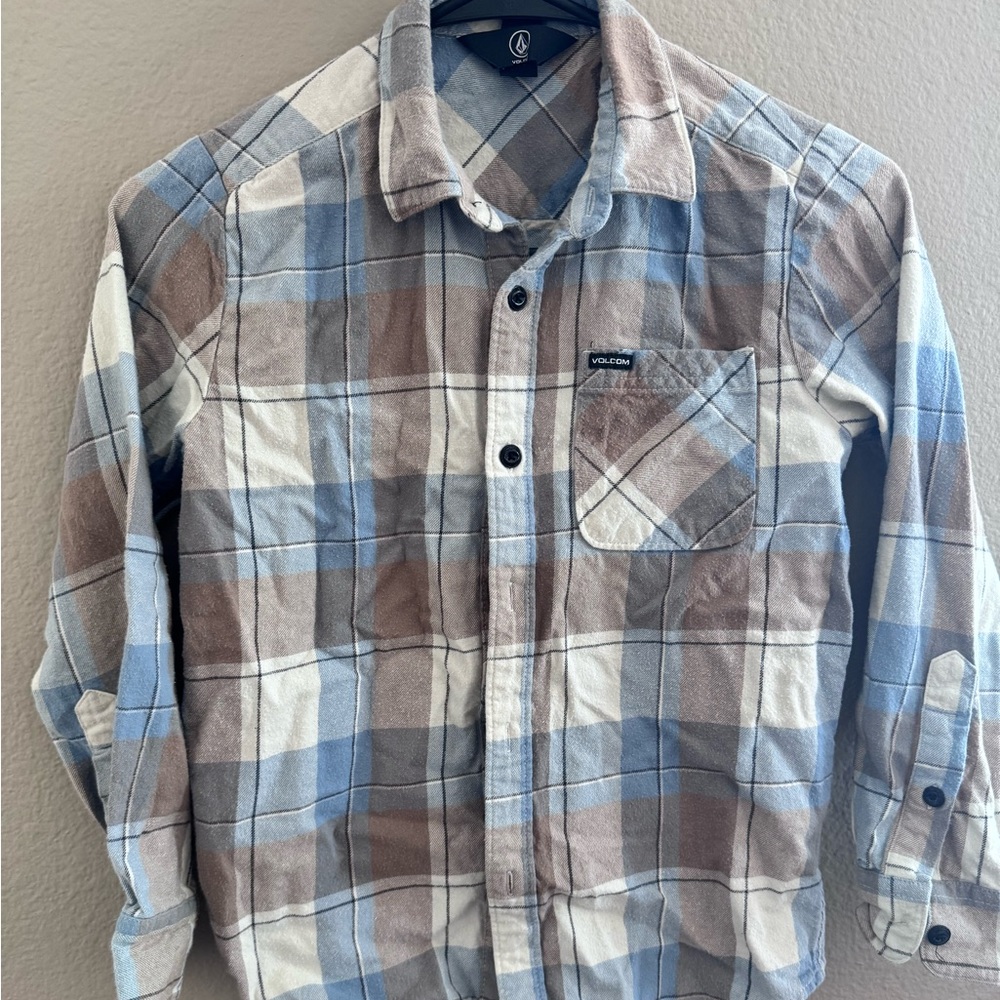 Boys, Volcom flannel size 8